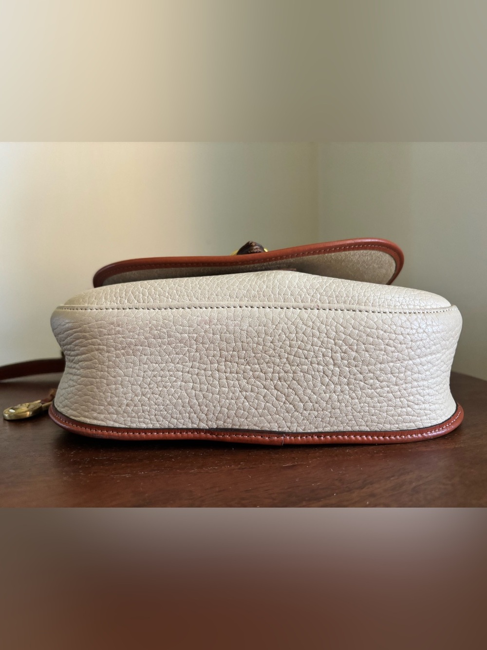 Vintage Dooney & Bourke AWL Crossbody Bag - Picture 7 of 10